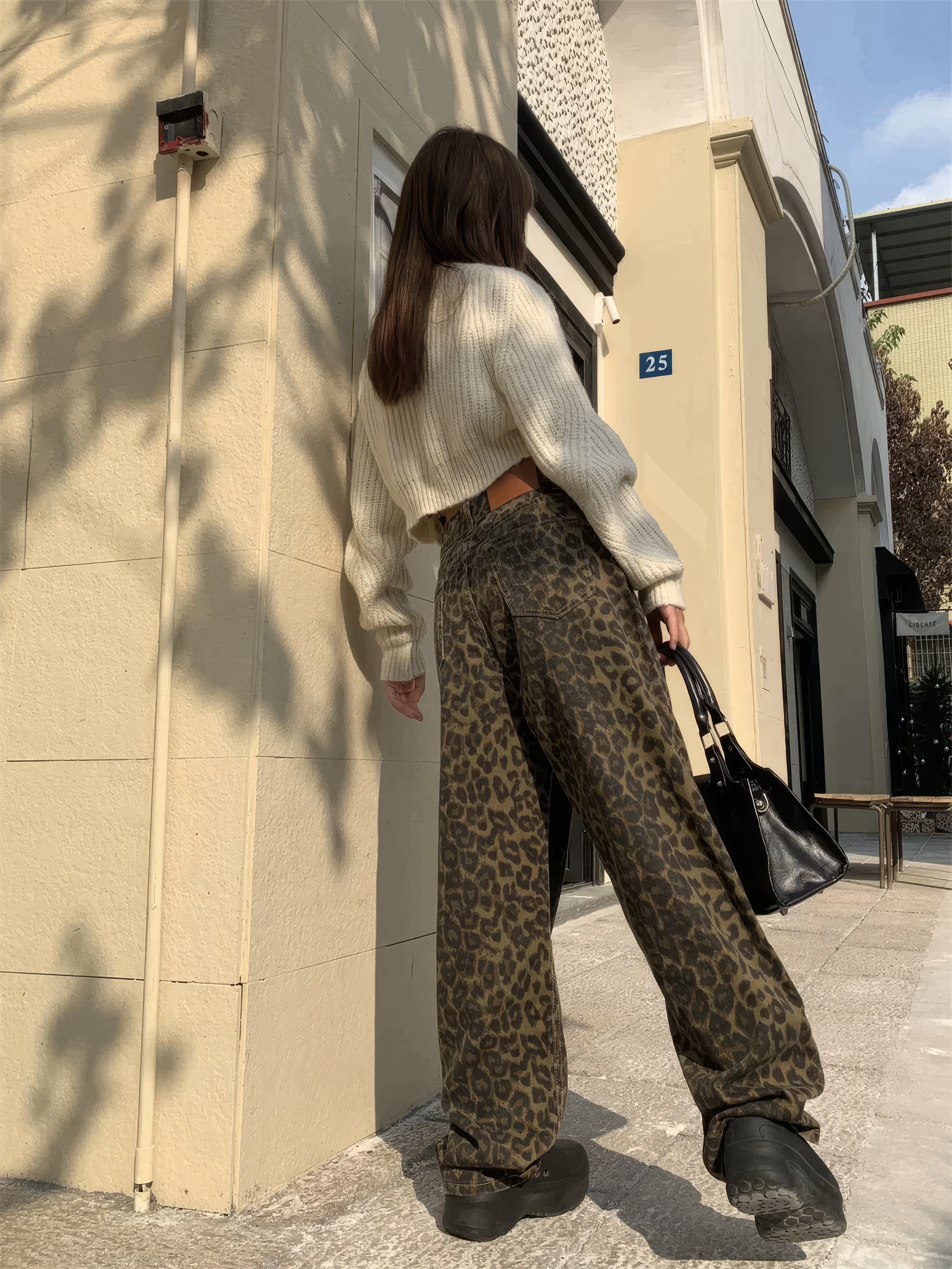 Primrose - Wide-Leg Leopard Print Jeans for a Trendy Look 5