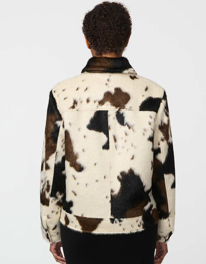 Cozy Dakota Cow Print Jacket with Soft Fleece Lining for Ultimate Comfort