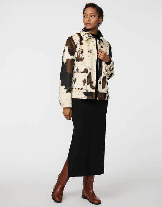 Cozy Dakota Cow Print Jacket with Soft Fleece Lining for Ultimate Comfort