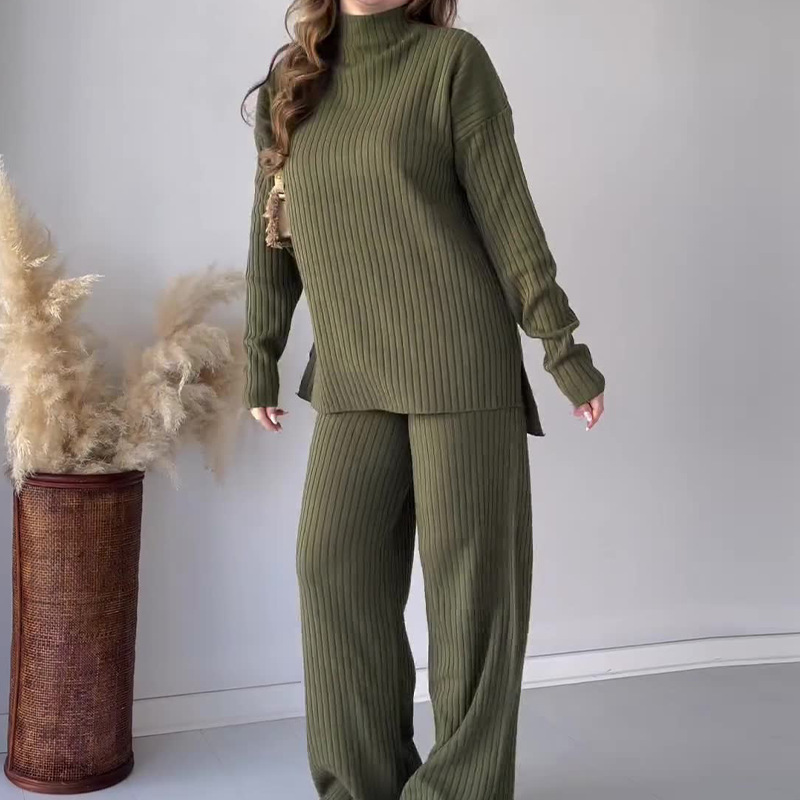 ChicEase - Women's Loungewear Set | Relaxed Fit Ribbed Knit Sweatshirt & Wide-Leg Pants for Casual Comfort 1