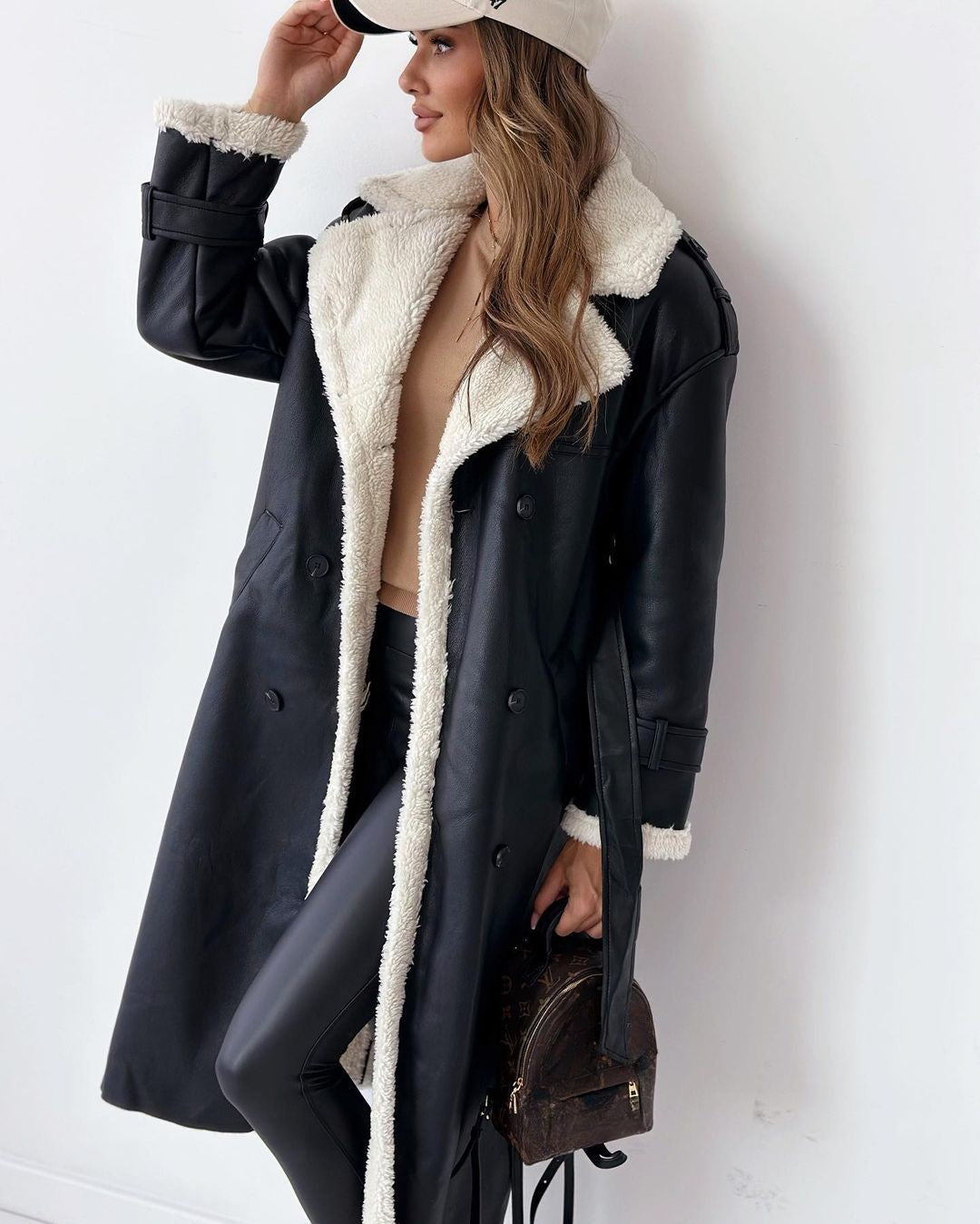 Monroe - Women's Winter Trench Coat with Double-Breasted Closure & Faux Fur Lining 3